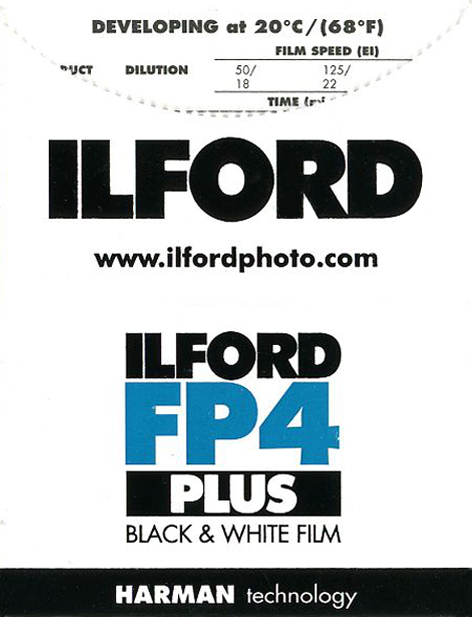 carrete de fotos en blanco y negro Ilford FP4 Plus 136 36