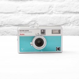 camara Kodak Ektar H35N color celesta para fotos en medio formato