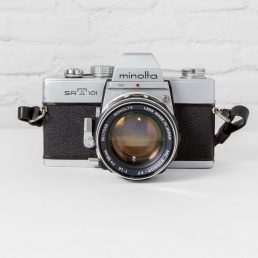 Minolta srT 101 camera