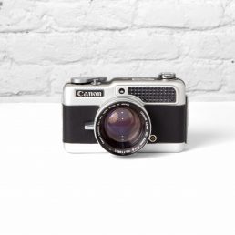 Canon Demi C 50 mm f/2.8 Half-Frame fotógrafos analógicos que buscan algo especial